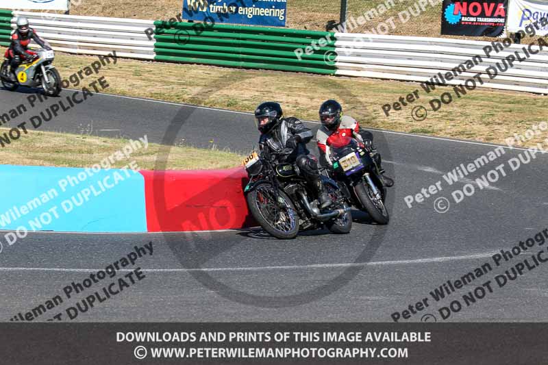 enduro digital images;event digital images;eventdigitalimages;mallory park;mallory park photographs;mallory park trackday;mallory park trackday photographs;no limits trackdays;peter wileman photography;racing digital images;trackday digital images;trackday photos