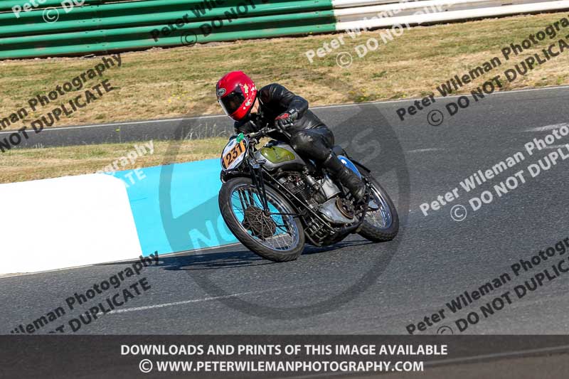 enduro digital images;event digital images;eventdigitalimages;mallory park;mallory park photographs;mallory park trackday;mallory park trackday photographs;no limits trackdays;peter wileman photography;racing digital images;trackday digital images;trackday photos