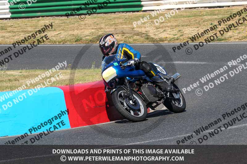 enduro digital images;event digital images;eventdigitalimages;mallory park;mallory park photographs;mallory park trackday;mallory park trackday photographs;no limits trackdays;peter wileman photography;racing digital images;trackday digital images;trackday photos