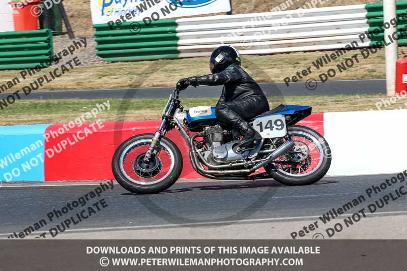 Vintage motorcycle club;eventdigitalimages;mallory park;mallory park trackday photographs;no limits trackdays;peter wileman photography;trackday digital images;trackday photos;vmcc festival 1000 bikes photographs