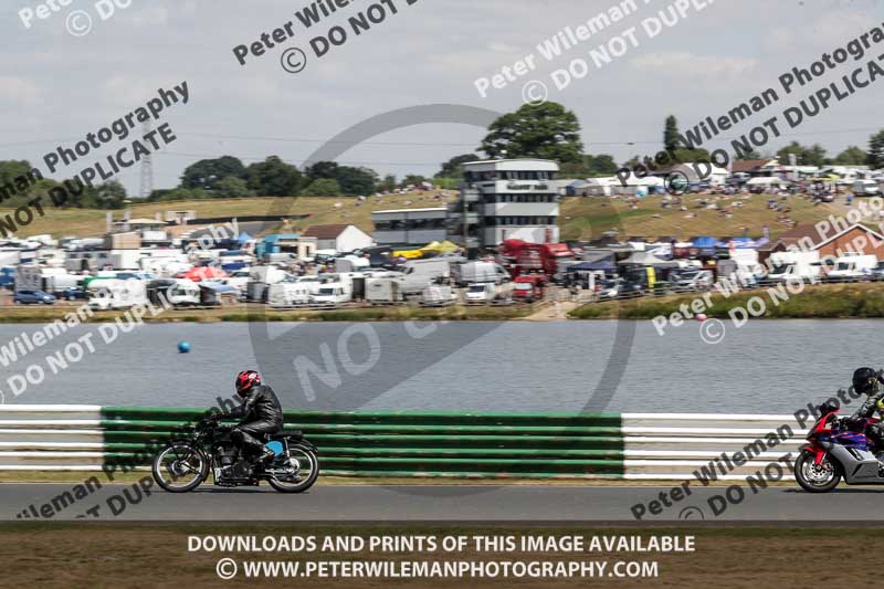 Vintage motorcycle club;eventdigitalimages;mallory park;mallory park trackday photographs;no limits trackdays;peter wileman photography;trackday digital images;trackday photos;vmcc festival 1000 bikes photographs