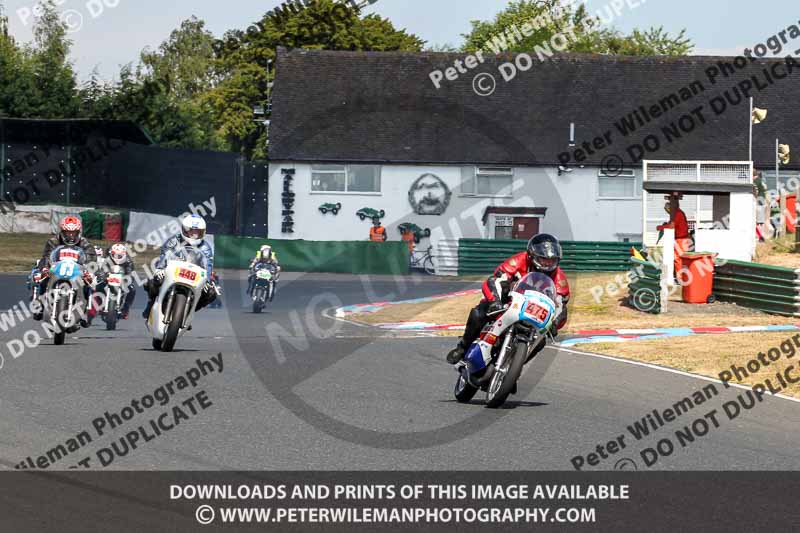 Vintage motorcycle club;eventdigitalimages;mallory park;mallory park trackday photographs;no limits trackdays;peter wileman photography;trackday digital images;trackday photos;vmcc festival 1000 bikes photographs