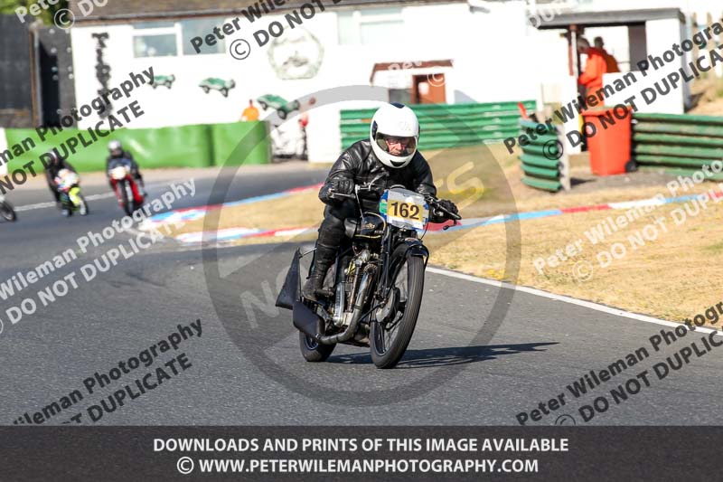 Vintage motorcycle club;eventdigitalimages;mallory park;mallory park trackday photographs;no limits trackdays;peter wileman photography;trackday digital images;trackday photos;vmcc festival 1000 bikes photographs