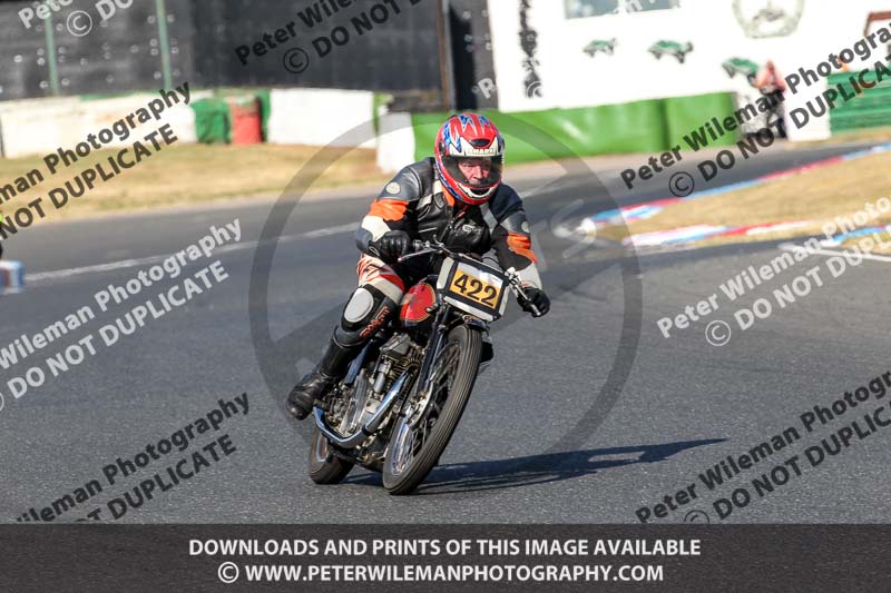 Vintage motorcycle club;eventdigitalimages;mallory park;mallory park trackday photographs;no limits trackdays;peter wileman photography;trackday digital images;trackday photos;vmcc festival 1000 bikes photographs