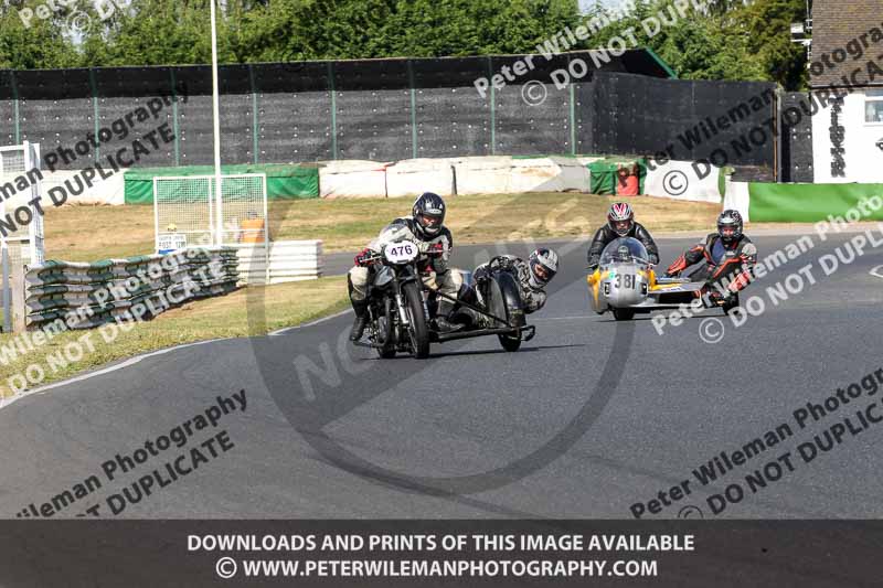 Vintage motorcycle club;eventdigitalimages;mallory park;mallory park trackday photographs;no limits trackdays;peter wileman photography;trackday digital images;trackday photos;vmcc festival 1000 bikes photographs