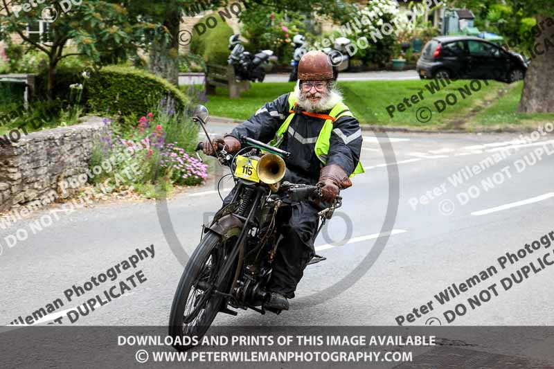 Vintage motorcycle club;eventdigitalimages;no limits trackdays;peter wileman photography;vintage motocycles;vmcc banbury run photographs