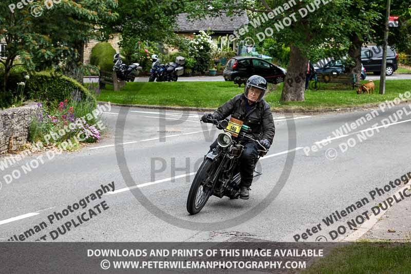 Vintage motorcycle club;eventdigitalimages;no limits trackdays;peter wileman photography;vintage motocycles;vmcc banbury run photographs