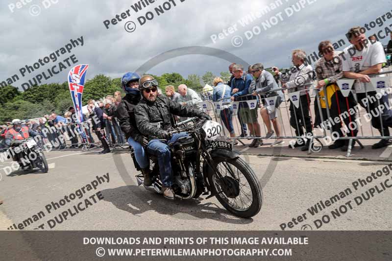 Vintage motorcycle club;eventdigitalimages;no limits trackdays;peter wileman photography;vintage motocycles;vmcc banbury run photographs