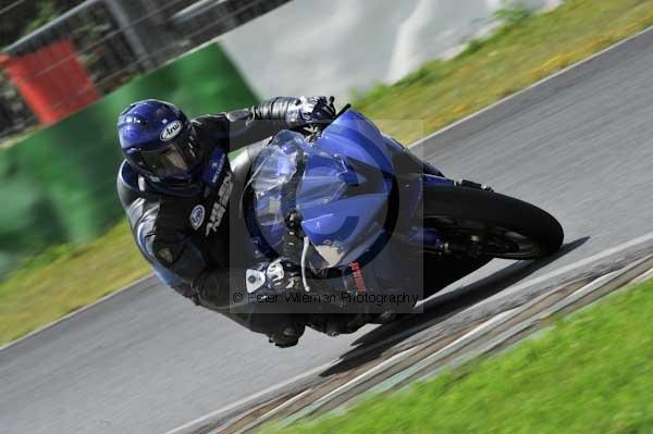 anglesey;brands hatch;cadwell park;croft;digital images;donington park;enduro;enduro digital images;event;event digital images;eventdigitalimages;mallory park;no limits;oulton park;peter wileman photography;racing;racing digital images;silverstone;snetterton;trackday;trackday digital images;trackday photos;vintage;vmcc banbury run;welsh 2 day enduro