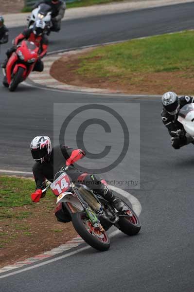 anglesey;brands hatch;cadwell park;croft;digital images;donington park;enduro;enduro digital images;event;event digital images;eventdigitalimages;mallory park;no limits;oulton park;peter wileman photography;racing;racing digital images;silverstone;snetterton;trackday;trackday digital images;trackday photos;vintage;vmcc banbury run;welsh 2 day enduro