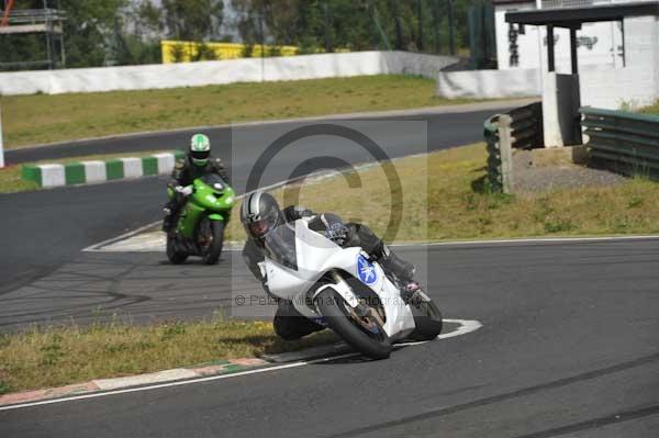 anglesey;brands hatch;cadwell park;croft;digital images;donington park;enduro;enduro digital images;event;event digital images;eventdigitalimages;mallory park;no limits;oulton park;peter wileman photography;racing;racing digital images;silverstone;snetterton;trackday;trackday digital images;trackday photos;vintage;vmcc banbury run;welsh 2 day enduro