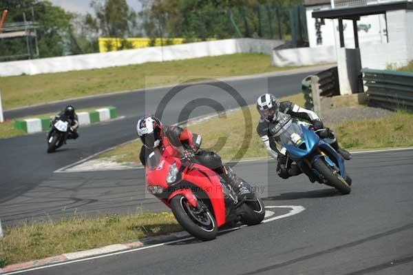 anglesey;brands hatch;cadwell park;croft;digital images;donington park;enduro;enduro digital images;event;event digital images;eventdigitalimages;mallory park;no limits;oulton park;peter wileman photography;racing;racing digital images;silverstone;snetterton;trackday;trackday digital images;trackday photos;vintage;vmcc banbury run;welsh 2 day enduro