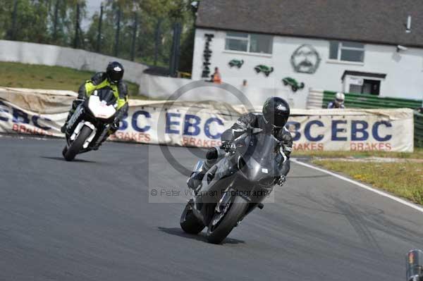 anglesey;brands hatch;cadwell park;croft;digital images;donington park;enduro;enduro digital images;event;event digital images;eventdigitalimages;mallory park;no limits;oulton park;peter wileman photography;racing;racing digital images;silverstone;snetterton;trackday;trackday digital images;trackday photos;vintage;vmcc banbury run;welsh 2 day enduro