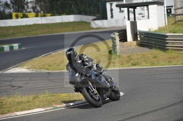 anglesey;brands hatch;cadwell park;croft;digital images;donington park;enduro;enduro digital images;event;event digital images;eventdigitalimages;mallory park;no limits;oulton park;peter wileman photography;racing;racing digital images;silverstone;snetterton;trackday;trackday digital images;trackday photos;vintage;vmcc banbury run;welsh 2 day enduro