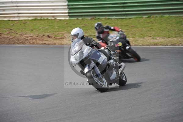 anglesey;brands hatch;cadwell park;croft;digital images;donington park;enduro;enduro digital images;event;event digital images;eventdigitalimages;mallory park;no limits;oulton park;peter wileman photography;racing;racing digital images;silverstone;snetterton;trackday;trackday digital images;trackday photos;vintage;vmcc banbury run;welsh 2 day enduro