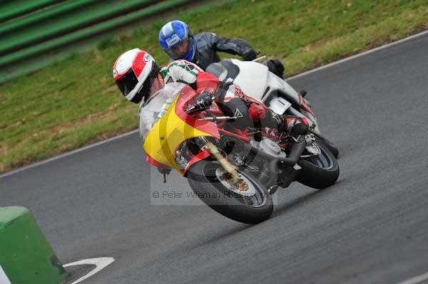 enduro digital images;event digital images;eventdigitalimages;mallory park;mallory park photographs;mallory park trackday;mallory park trackday photographs;no limits trackdays;peter wileman photography;racing digital images;trackday digital images;trackday photos