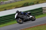 Mallory-park-Leicestershire;Mallory-park-photographs;Motorcycle-action-photographs;event-digital-images;eventdigitalimages;mallory-park;no-limits-trackday;peter-wileman-photography;trackday;trackday-digital-images;trackday-photos