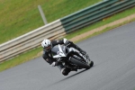 Mallory-park-Leicestershire;Mallory-park-photographs;Motorcycle-action-photographs;event-digital-images;eventdigitalimages;mallory-park;no-limits-trackday;peter-wileman-photography;trackday;trackday-digital-images;trackday-photos