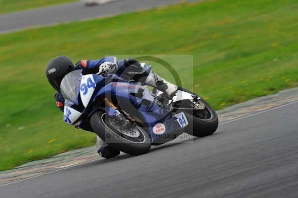 Mallory park Leicestershire;Mallory park photographs;Motorcycle action photographs;event digital images;eventdigitalimages;mallory park;no limits trackday;peter wileman photography;trackday;trackday digital images;trackday photos