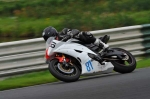 Mallory-park-Leicestershire;Mallory-park-photographs;Motorcycle-action-photographs;event-digital-images;eventdigitalimages;mallory-park;no-limits-trackday;peter-wileman-photography;trackday;trackday-digital-images;trackday-photos