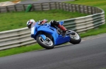 Mallory-park-Leicestershire;Mallory-park-photographs;Motorcycle-action-photographs;event-digital-images;eventdigitalimages;mallory-park;no-limits-trackday;peter-wileman-photography;trackday;trackday-digital-images;trackday-photos