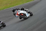 Mallory-park-Leicestershire;Mallory-park-photographs;Motorcycle-action-photographs;event-digital-images;eventdigitalimages;mallory-park;no-limits-trackday;peter-wileman-photography;trackday;trackday-digital-images;trackday-photos