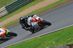 Mallory-park-Leicestershire;Mallory-park-photographs;Motorcycle-action-photographs;event-digital-images;eventdigitalimages;mallory-park;no-limits-trackday;peter-wileman-photography;trackday;trackday-digital-images;trackday-photos