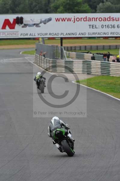 Mallory park Leicestershire;Mallory park photographs;Motorcycle action photographs;event digital images;eventdigitalimages;mallory park;no limits trackday;peter wileman photography;trackday;trackday digital images;trackday photos