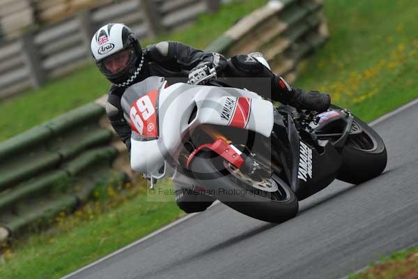 Mallory park Leicestershire;Mallory park photographs;Motorcycle action photographs;event digital images;eventdigitalimages;mallory park;no limits trackday;peter wileman photography;trackday;trackday digital images;trackday photos