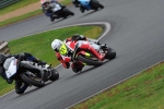 Mallory-park-Leicestershire;Mallory-park-photographs;Motorcycle-action-photographs;event-digital-images;eventdigitalimages;mallory-park;no-limits-trackday;peter-wileman-photography;trackday;trackday-digital-images;trackday-photos