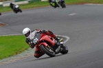 Mallory-park-Leicestershire;Mallory-park-photographs;Motorcycle-action-photographs;event-digital-images;eventdigitalimages;mallory-park;no-limits-trackday;peter-wileman-photography;trackday;trackday-digital-images;trackday-photos