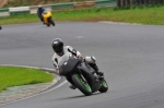 Mallory-park-Leicestershire;Mallory-park-photographs;Motorcycle-action-photographs;event-digital-images;eventdigitalimages;mallory-park;no-limits-trackday;peter-wileman-photography;trackday;trackday-digital-images;trackday-photos