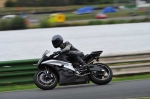 Mallory-park-Leicestershire;Mallory-park-photographs;Motorcycle-action-photographs;event-digital-images;eventdigitalimages;mallory-park;no-limits-trackday;peter-wileman-photography;trackday;trackday-digital-images;trackday-photos