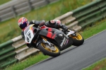 Mallory-park-Leicestershire;Mallory-park-photographs;Motorcycle-action-photographs;event-digital-images;eventdigitalimages;mallory-park;no-limits-trackday;peter-wileman-photography;trackday;trackday-digital-images;trackday-photos