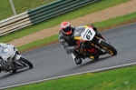 Mallory-park-Leicestershire;Mallory-park-photographs;Motorcycle-action-photographs;event-digital-images;eventdigitalimages;mallory-park;no-limits-trackday;peter-wileman-photography;trackday;trackday-digital-images;trackday-photos