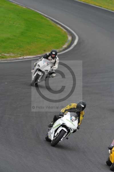 Mallory park Leicestershire;Mallory park photographs;Motorcycle action photographs;event digital images;eventdigitalimages;mallory park;no limits trackday;peter wileman photography;trackday;trackday digital images;trackday photos