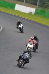 Mallory-park-Leicestershire;Mallory-park-photographs;Motorcycle-action-photographs;event-digital-images;eventdigitalimages;mallory-park;no-limits-trackday;peter-wileman-photography;trackday;trackday-digital-images;trackday-photos