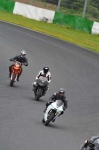 Mallory-park-Leicestershire;Mallory-park-photographs;Motorcycle-action-photographs;event-digital-images;eventdigitalimages;mallory-park;no-limits-trackday;peter-wileman-photography;trackday;trackday-digital-images;trackday-photos