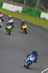 Mallory-park-Leicestershire;Mallory-park-photographs;Motorcycle-action-photographs;event-digital-images;eventdigitalimages;mallory-park;no-limits-trackday;peter-wileman-photography;trackday;trackday-digital-images;trackday-photos