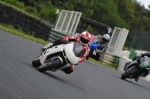 Mallory-park-Leicestershire;Mallory-park-photographs;Motorcycle-action-photographs;event-digital-images;eventdigitalimages;mallory-park;no-limits-trackday;peter-wileman-photography;trackday;trackday-digital-images;trackday-photos