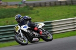 Mallory-park-Leicestershire;Mallory-park-photographs;Motorcycle-action-photographs;event-digital-images;eventdigitalimages;mallory-park;no-limits-trackday;peter-wileman-photography;trackday;trackday-digital-images;trackday-photos