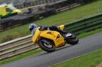 Mallory-park-Leicestershire;Mallory-park-photographs;Motorcycle-action-photographs;event-digital-images;eventdigitalimages;mallory-park;no-limits-trackday;peter-wileman-photography;trackday;trackday-digital-images;trackday-photos