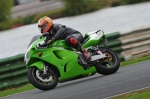 Mallory-park-Leicestershire;Mallory-park-photographs;Motorcycle-action-photographs;event-digital-images;eventdigitalimages;mallory-park;no-limits-trackday;peter-wileman-photography;trackday;trackday-digital-images;trackday-photos