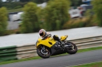 Mallory-park-Leicestershire;Mallory-park-photographs;Motorcycle-action-photographs;event-digital-images;eventdigitalimages;mallory-park;no-limits-trackday;peter-wileman-photography;trackday;trackday-digital-images;trackday-photos