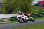 Mallory-park-Leicestershire;Mallory-park-photographs;Motorcycle-action-photographs;event-digital-images;eventdigitalimages;mallory-park;no-limits-trackday;peter-wileman-photography;trackday;trackday-digital-images;trackday-photos