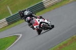 Mallory-park-Leicestershire;Mallory-park-photographs;Motorcycle-action-photographs;event-digital-images;eventdigitalimages;mallory-park;no-limits-trackday;peter-wileman-photography;trackday;trackday-digital-images;trackday-photos