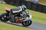 Mallory-park-Leicestershire;Mallory-park-photographs;Motorcycle-action-photographs;event-digital-images;eventdigitalimages;mallory-park;no-limits-trackday;peter-wileman-photography;trackday;trackday-digital-images;trackday-photos