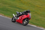 Mallory-park-Leicestershire;Mallory-park-photographs;Motorcycle-action-photographs;event-digital-images;eventdigitalimages;mallory-park;no-limits-trackday;peter-wileman-photography;trackday;trackday-digital-images;trackday-photos