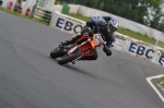 Mallory-park-Leicestershire;Mallory-park-photographs;Motorcycle-action-photographs;event-digital-images;eventdigitalimages;mallory-park;no-limits-trackday;peter-wileman-photography;trackday;trackday-digital-images;trackday-photos