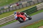 Mallory-park-Leicestershire;Mallory-park-photographs;Motorcycle-action-photographs;event-digital-images;eventdigitalimages;mallory-park;no-limits-trackday;peter-wileman-photography;trackday;trackday-digital-images;trackday-photos